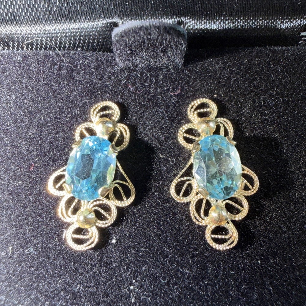14K Gold Filigree Blue Topaz Earrings OLA00021